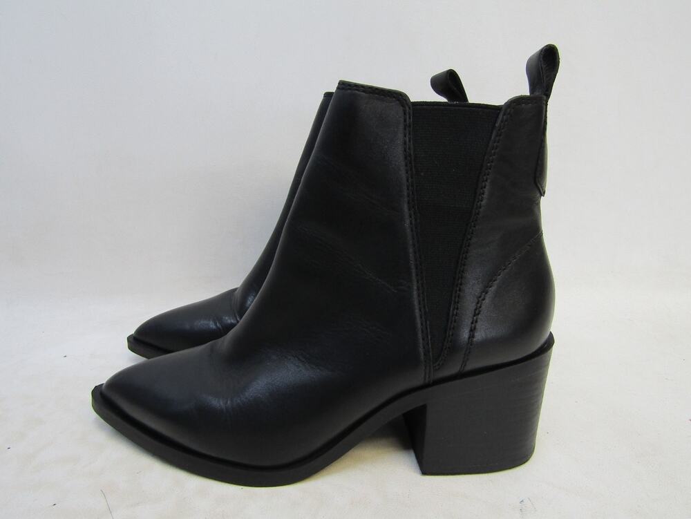 Steve Madden Womens Size 6.5 M Black Leather Chelsea Ankle Fashion Boots Bootie